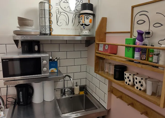 Tiny Space Central London Zone 1